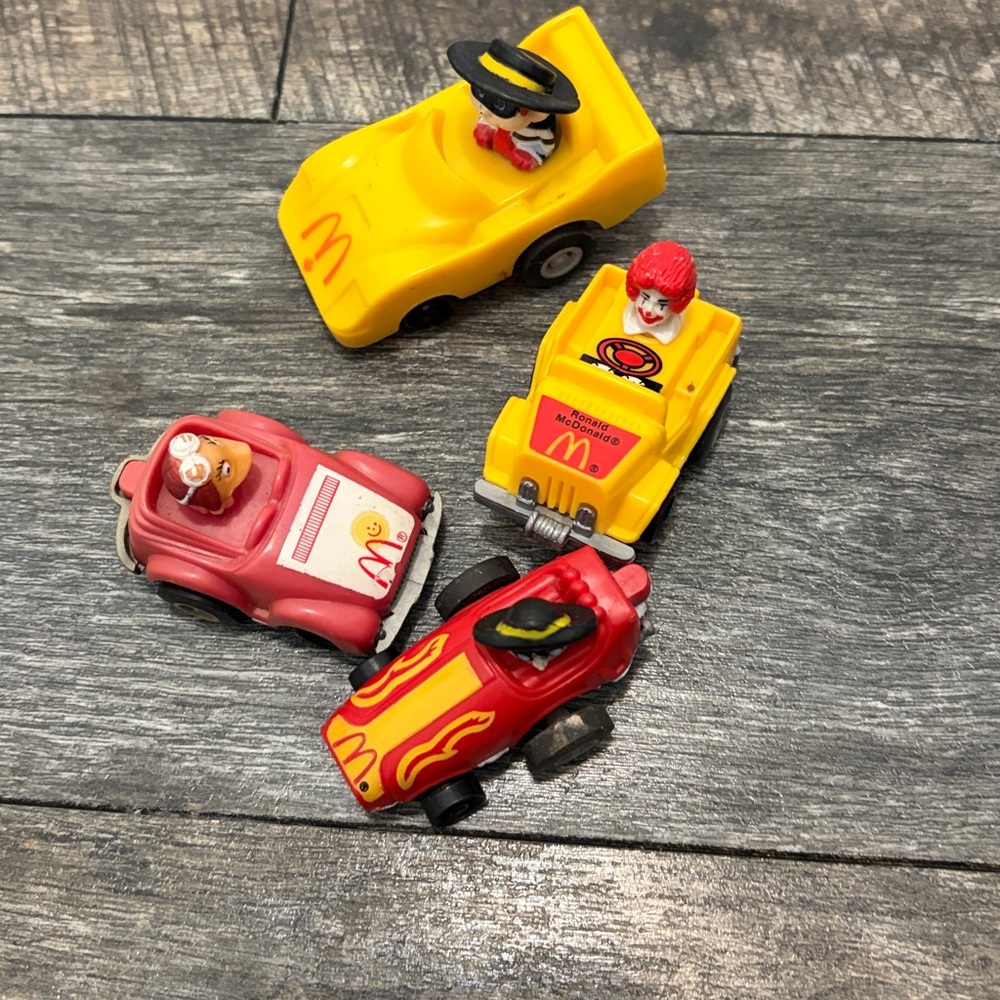 1985 bundle of 3 and 1 1988 McDonalds pull back toy cars